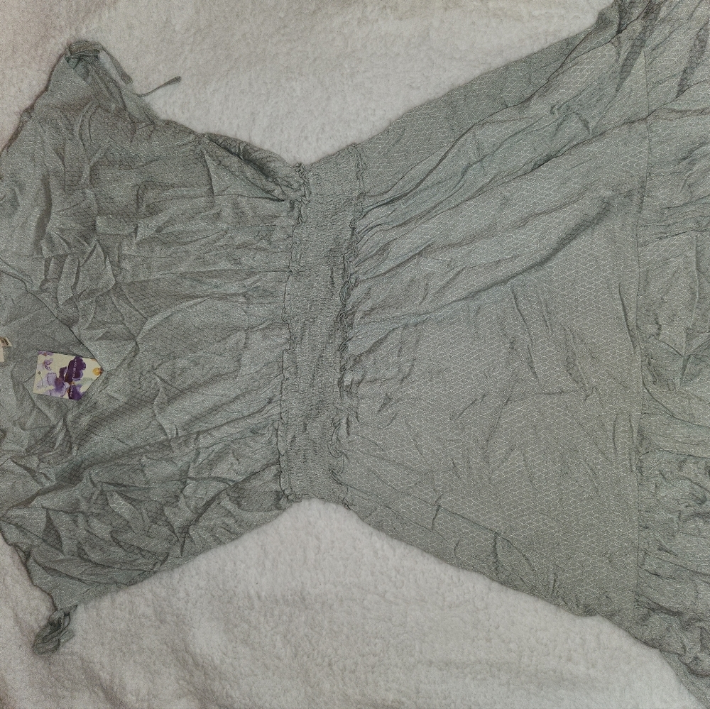 Women's dress size medium